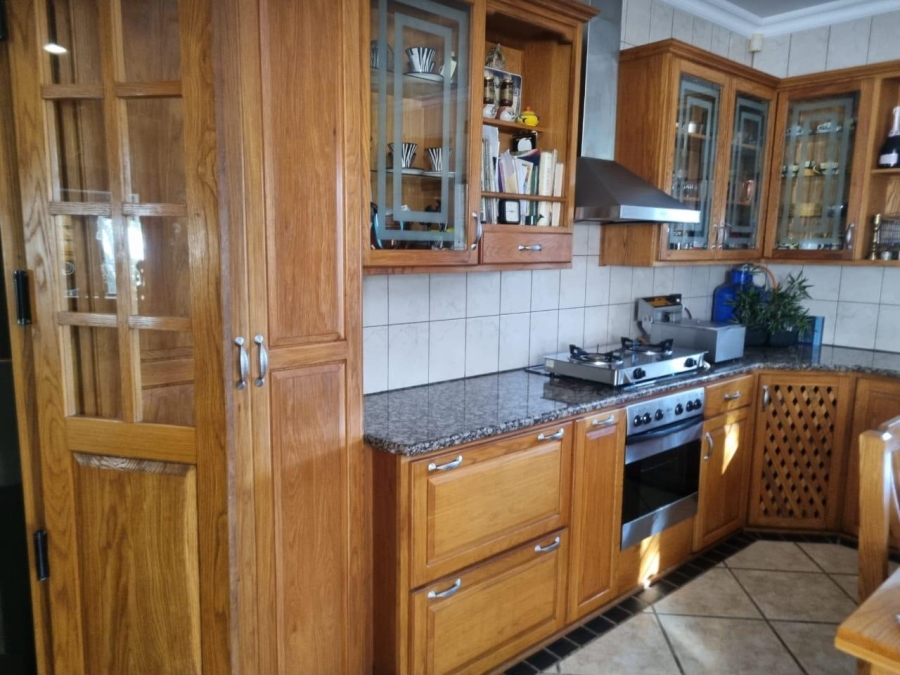 4 Bedroom Property for Sale in Flora Park Northern Cape